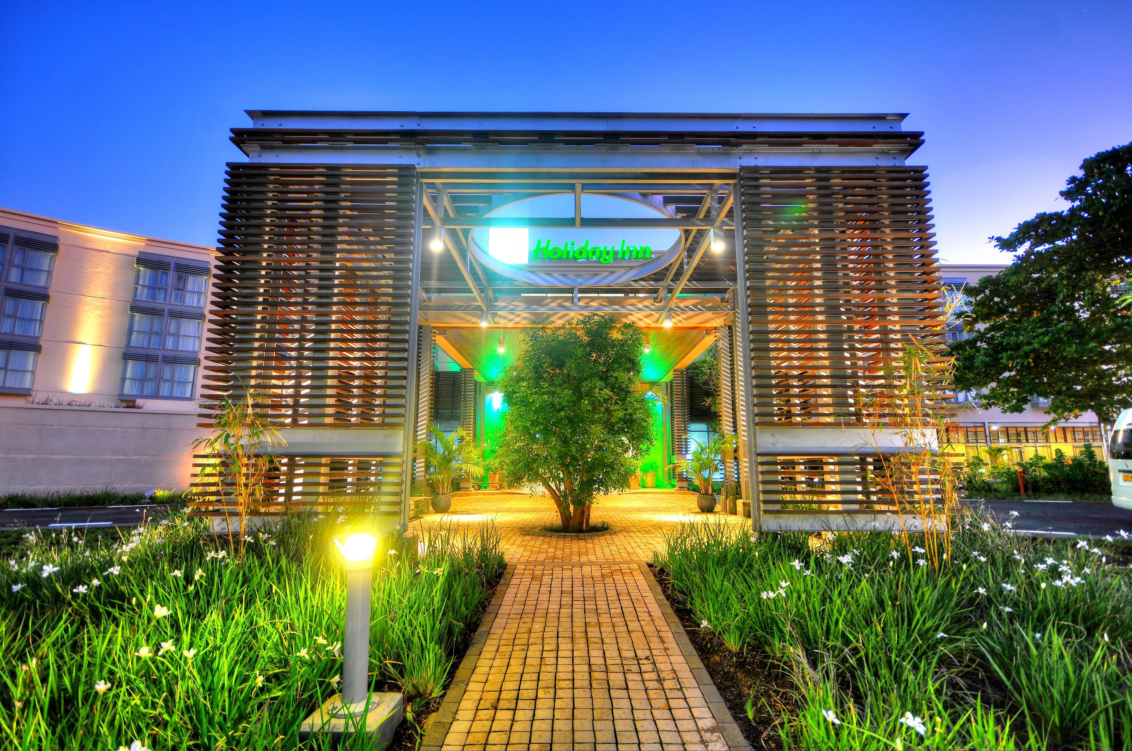 Holiday Inn Mauritius Mon Tresor By Ihg Plaine Magnien Bagian luar foto