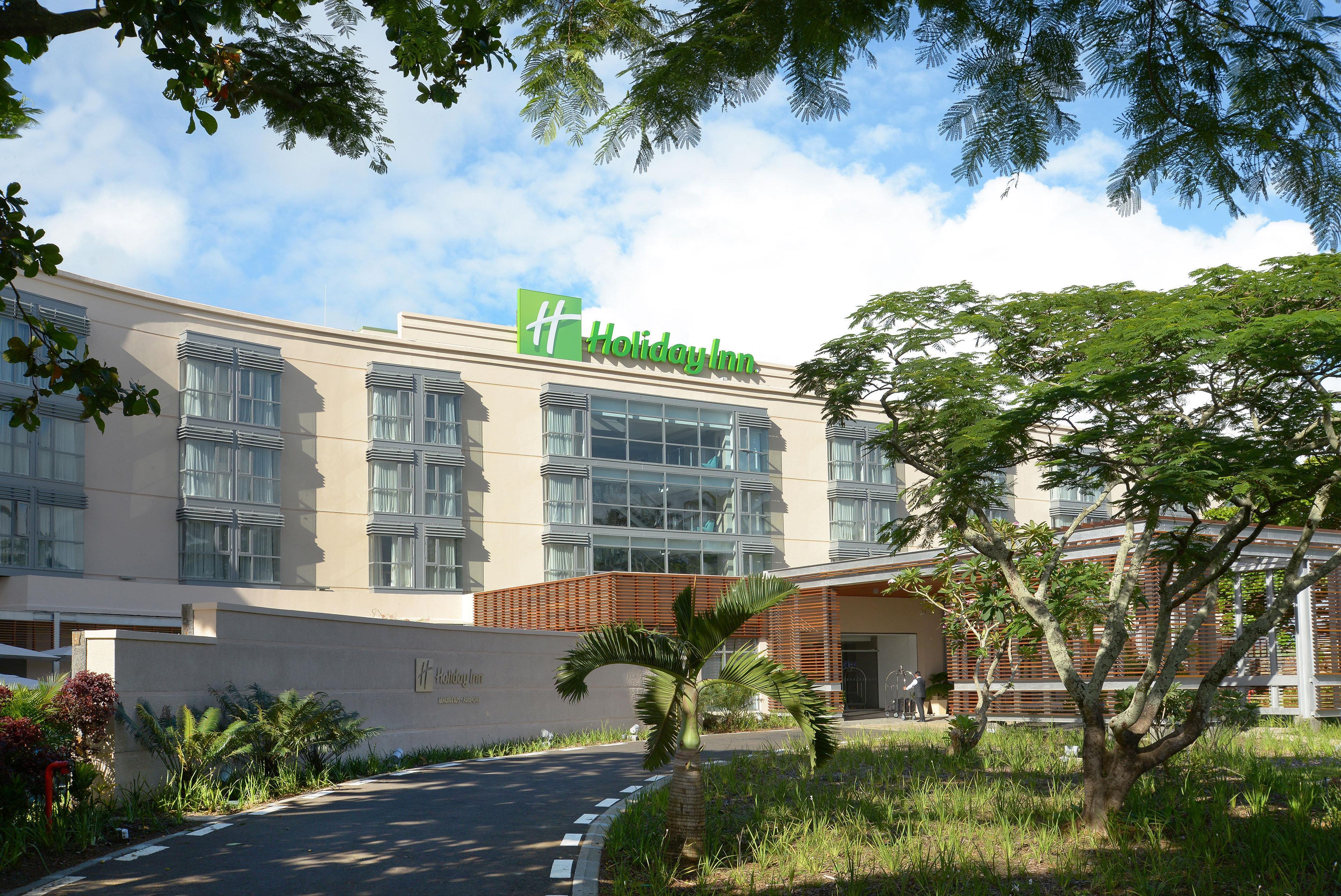 Holiday Inn Mauritius Mon Tresor By Ihg Plaine Magnien Bagian luar foto