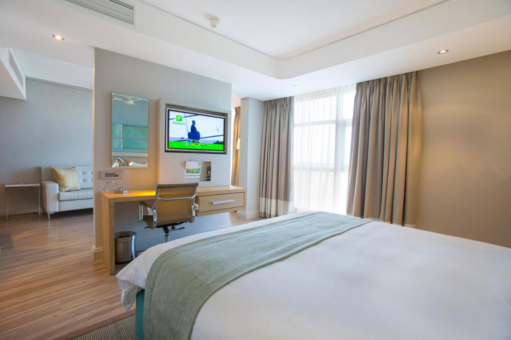 Holiday Inn Mauritius Mon Tresor By Ihg Plaine Magnien Bagian luar foto